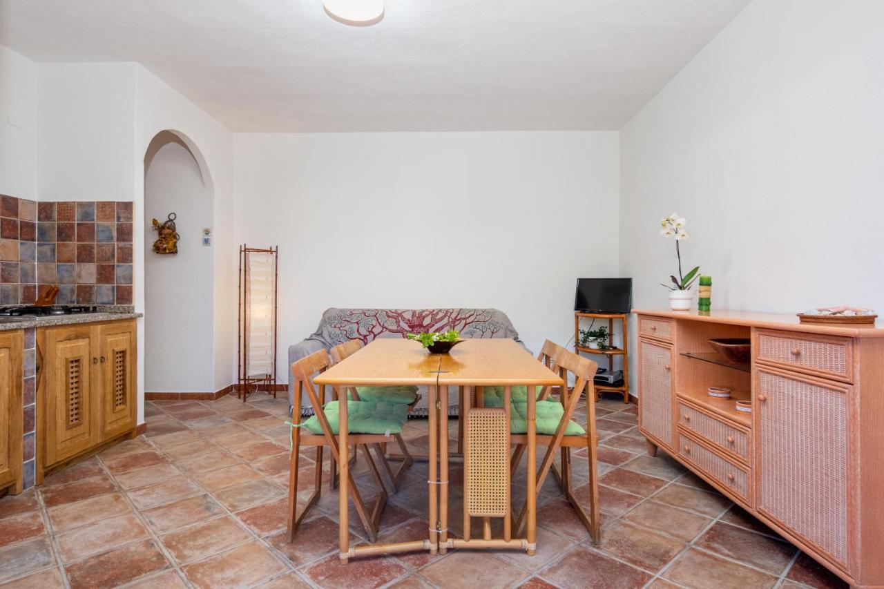 Holiday House Li Piri San Teodoro  Kültér fotó