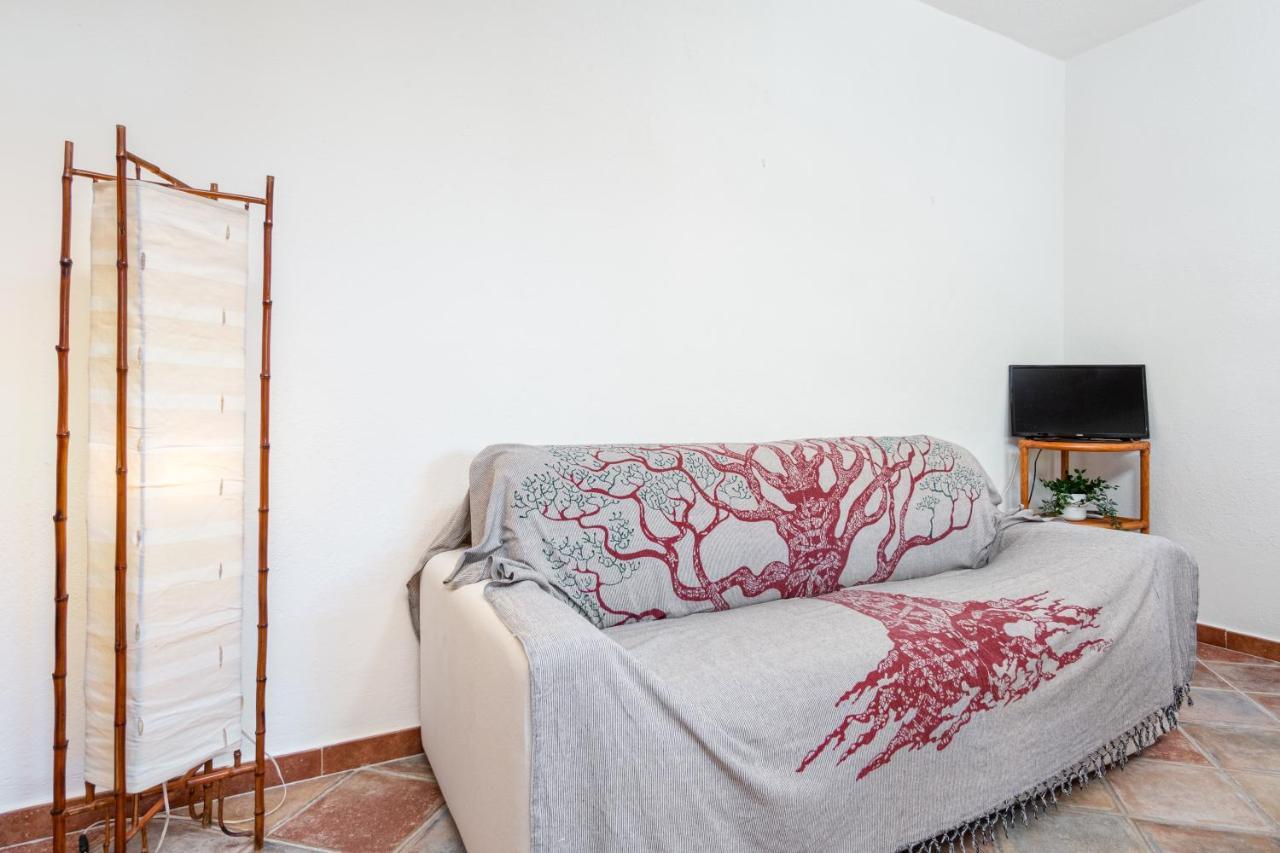 Holiday House Li Piri San Teodoro  Kültér fotó